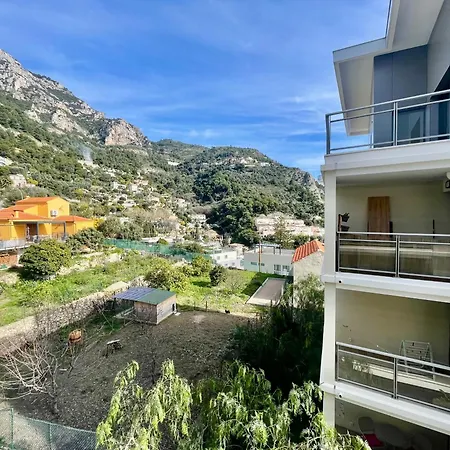 Charming With Parking Near Monaco *