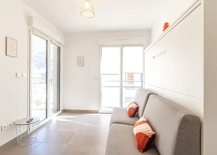 Charming With Parking Near Monaco Casa de Férias *